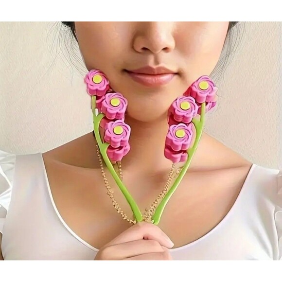 22-Piece Assorted Ulta Beauty Sample Pack - Picture 5 of 6